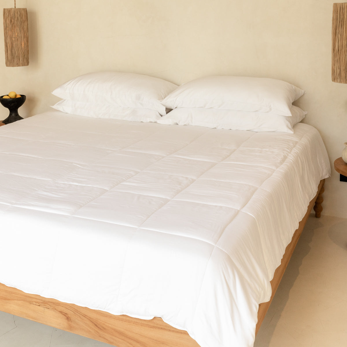 Warehouse Sale <br/> Organic Bamboo Sateen Comforter